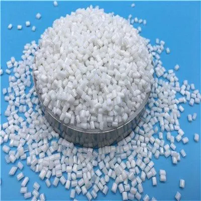 Qual è la densità delle particelle di plastica POM?